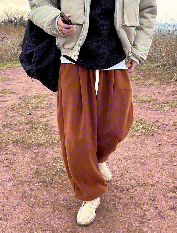 Wide Two-Way Fleece Pintuck Cozy Pants