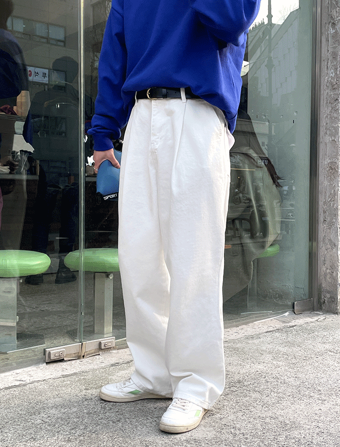 Wide Stitch One-Tuck Cotton Pants
